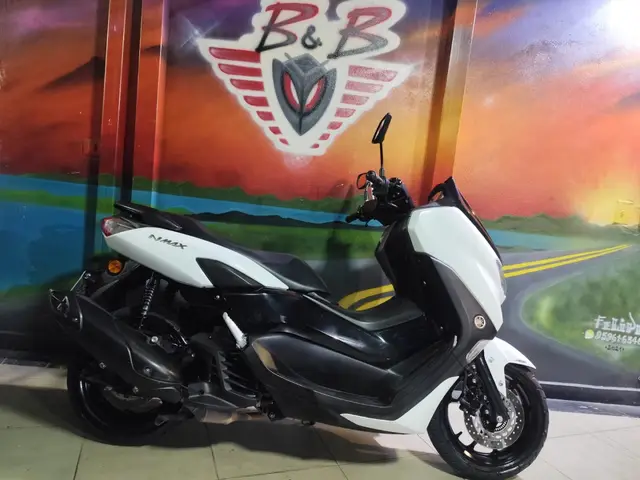 Moto Yamaha NMax 2022 160 ABS