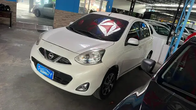 Carro Nissan March 2015 1.0 12V SV Flex Fuel (Flex)
