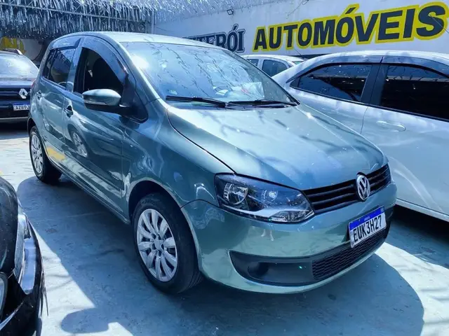 Carro Volkswagen Fox 2011 Prime 1.6 8V I-Motion (Flex)