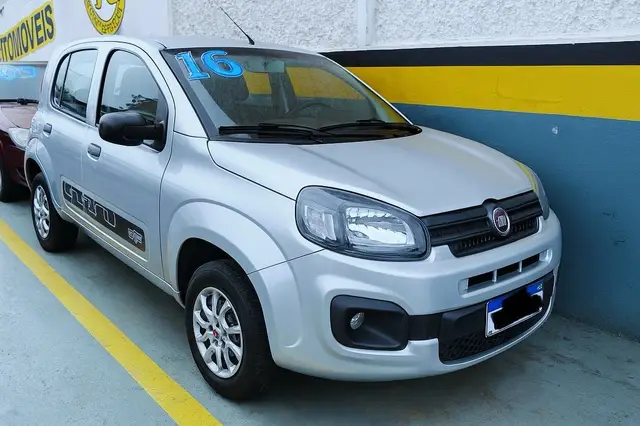 Carro Fiat Uno 2016 Attractive 1.0 (Flex) 4p