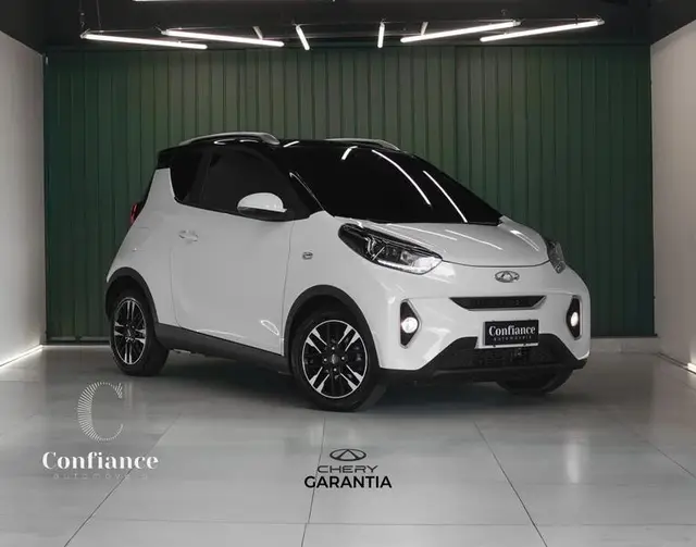 Carro CAOA Chery iCar 2023 EQ1 TECH (Elétrico)