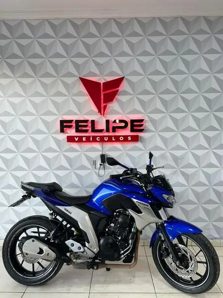 Moto Yamaha YS 250 Fazer 2020 ABS