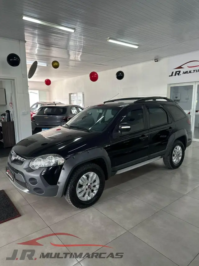 Carro Fiat Palio Weekend 2013 Adventure 1.8 16V Dualogic (Flex)