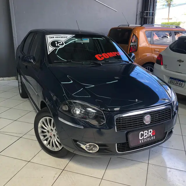 Carro Fiat Siena 2012 Essence 1.6 16V (Flex)