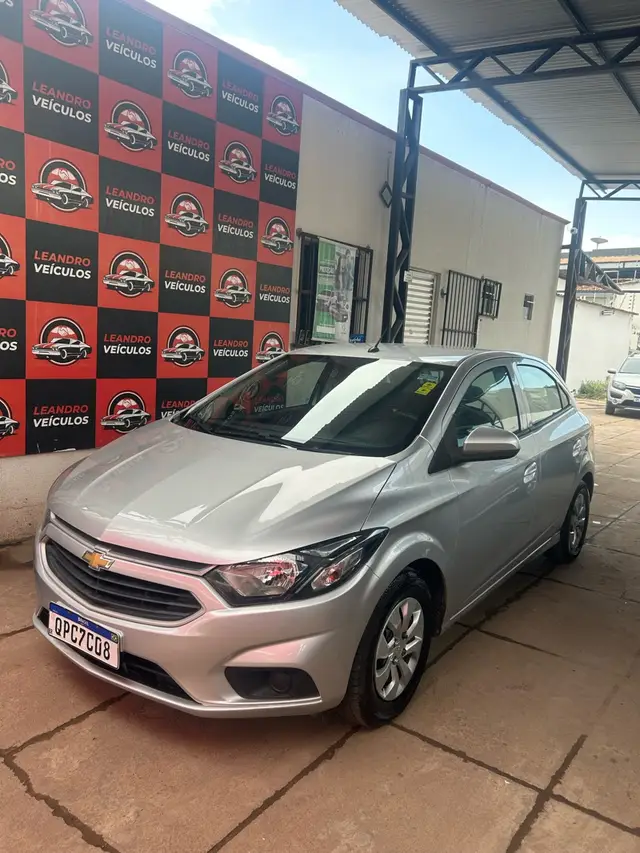 Carro Chevrolet Onix 2019 1.0 LT SPE/4