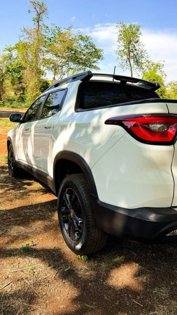 Carro Fiat Toro 2019 2.0 TDI Freedom Auto 4WD (Diesel)