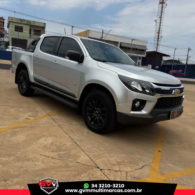 Carro Chevrolet S10 Cabine Dupla 2021 S10 2.8 CTDI LT 4WD (Diesel)