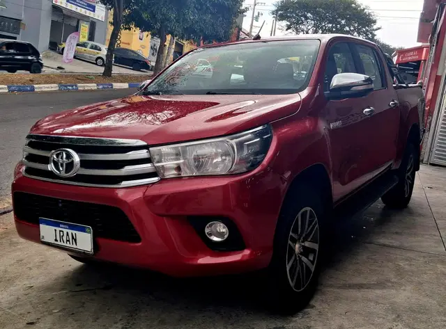 Carro Toyota Hilux Cabine Dupla 2016 Hilux 2.8 TDI SRV CD 4x4 (Aut)