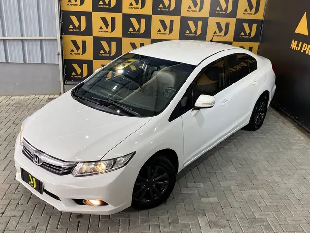 Carro Honda Civic 2014 New  LXR 2.0 i-VTEC (Aut) (Flex)