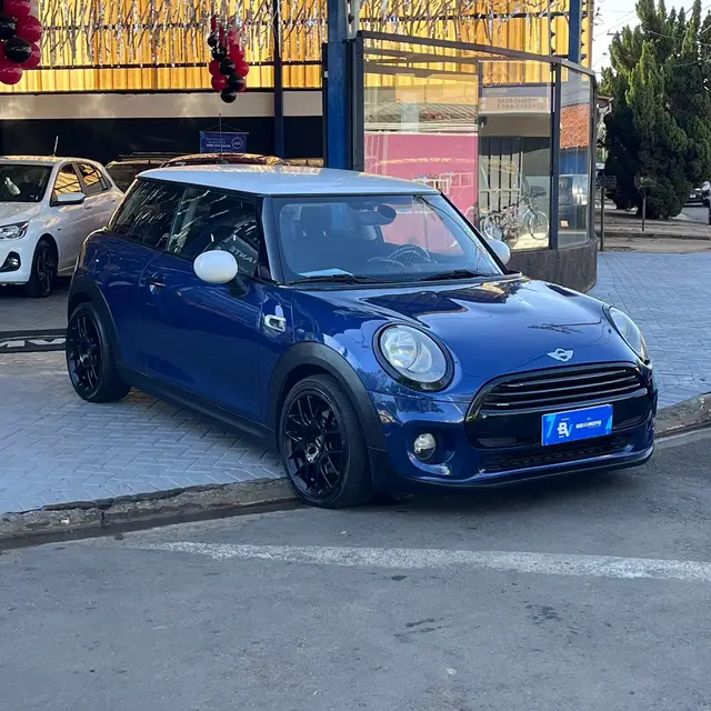 Carro MINI Cooper 2015 1.5 (Aut) 2p