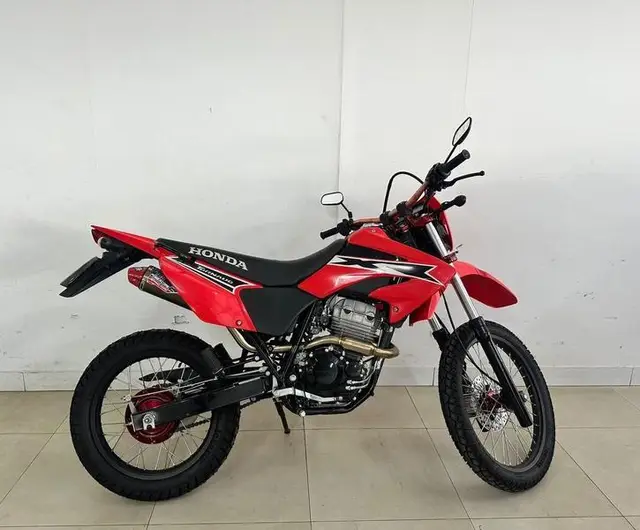 Moto Honda XR 250 2006 Tornado