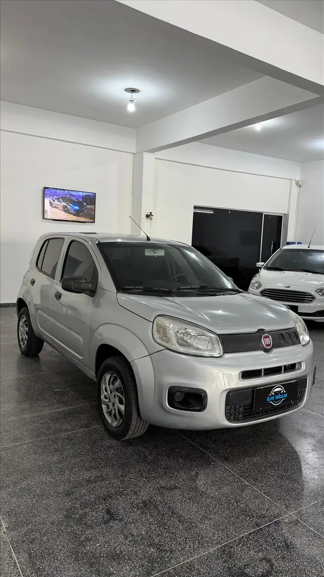 Carro Fiat Uno 2016 Attractive 1.0 (Flex) 4p