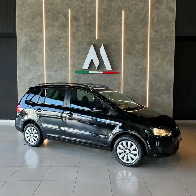 Carro Volkswagen SpaceFox 2011 1.6 8V Trend (Flex)