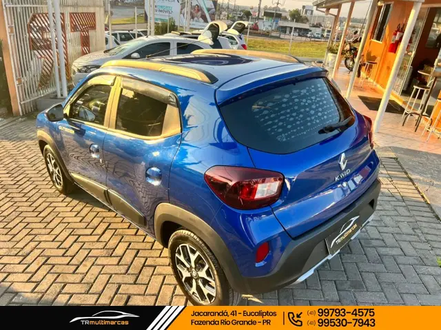 Carro Renault Kwid 2023 Outsider 1.0 12v SCe (Flex)