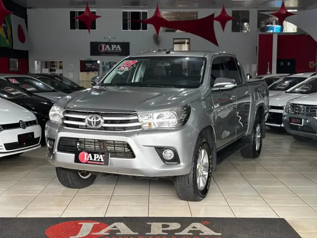 Carro Toyota Hilux Cabine Dupla 2017 Hilux 2.8 TDI SRV CD 4x4 (Aut)