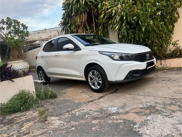 Carro Fiat Argo 2025 Drive 1.0
