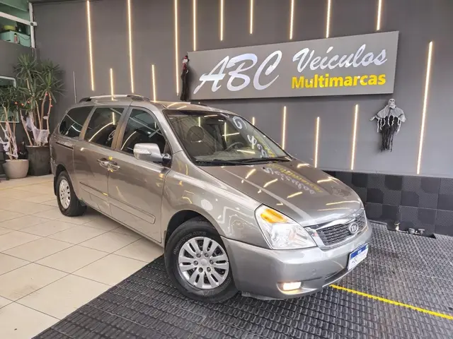 Carro Kia Carnival 2012 3.5 V6 EX V.295 (aut)