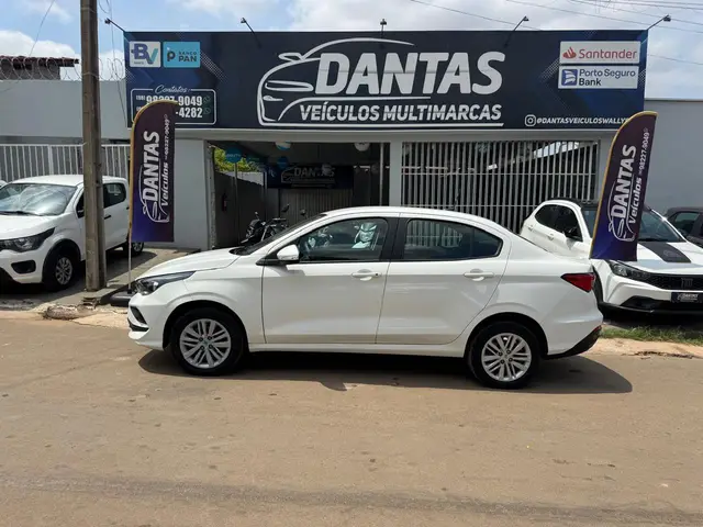 Carro Fiat Cronos 2025 Drive 1.0