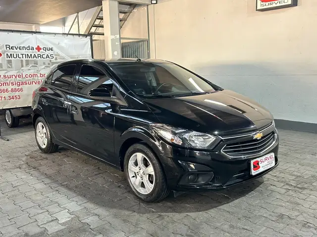 Carro Chevrolet Onix 2019 1.4 LT SPE/4