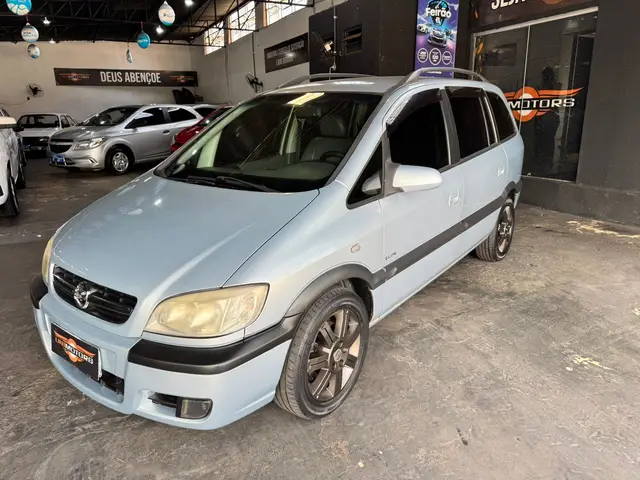 Carro Chevrolet Zafira 2006 Elite 2.0 (Flex)