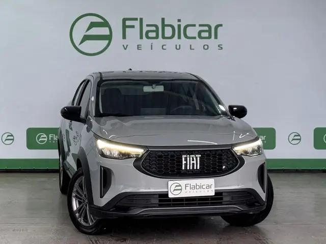 Carro Fiat Fastback 2024 Turbo 200