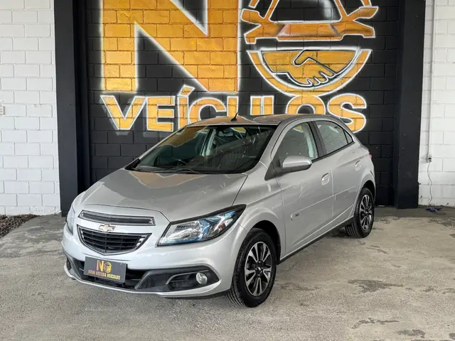 Carro Chevrolet Onix 2014 1.4 LTZ SPE/4