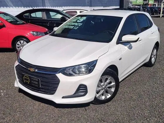 Carro Chevrolet Onix 2023 LT 1.0
