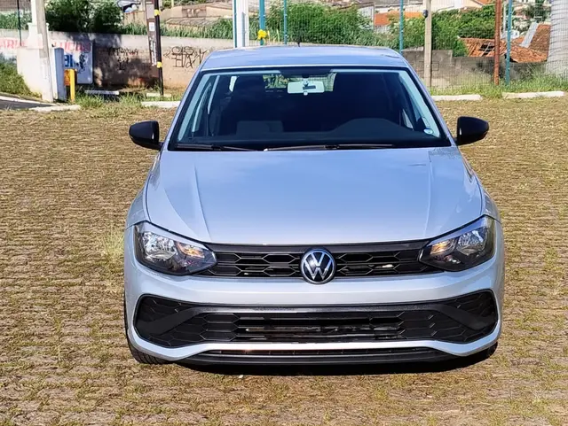 Carro Volkswagen Polo 2024 Track 1.0 Flex 12V 5p