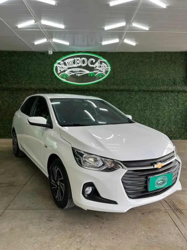 Carro Chevrolet Onix 2024 LT 1.0 Turbo