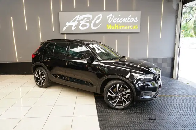 Carro Volvo XC40 2021 1.5 T5 Hybrid R-Design AWD