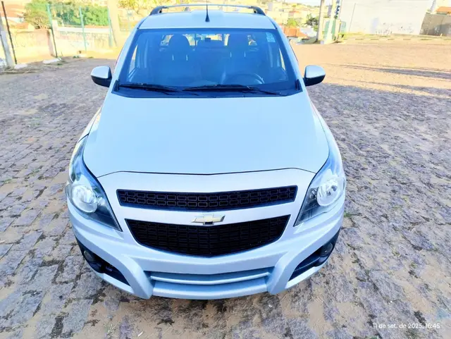 Carro Chevrolet Montana 2011 Sport 1.4 (Flex)
