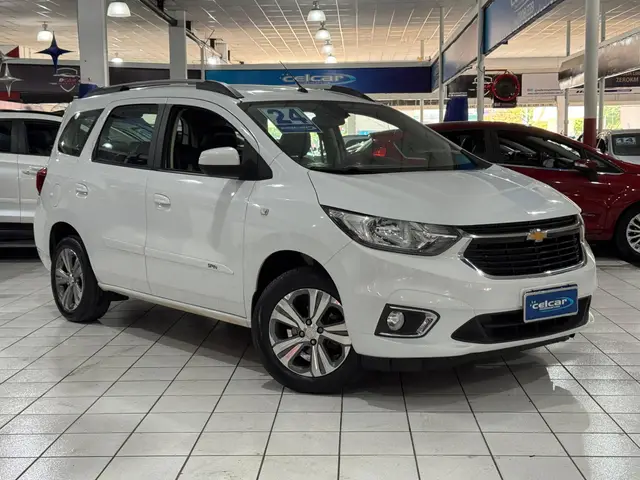 Carro Chevrolet Spin 2024 Premier 1.8 (Aut.)