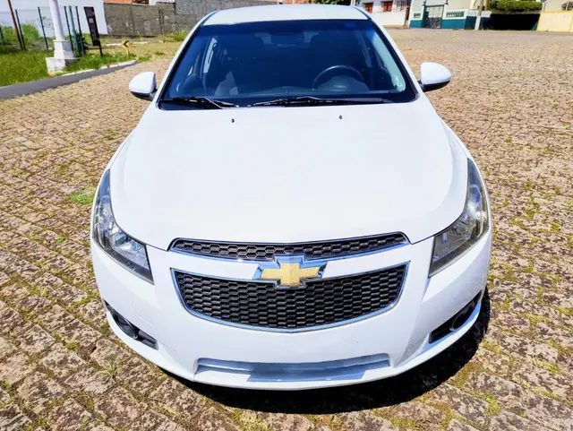 Carro Chevrolet Cruze 2014 LT 1.8 16V Ecotec (Flex)
