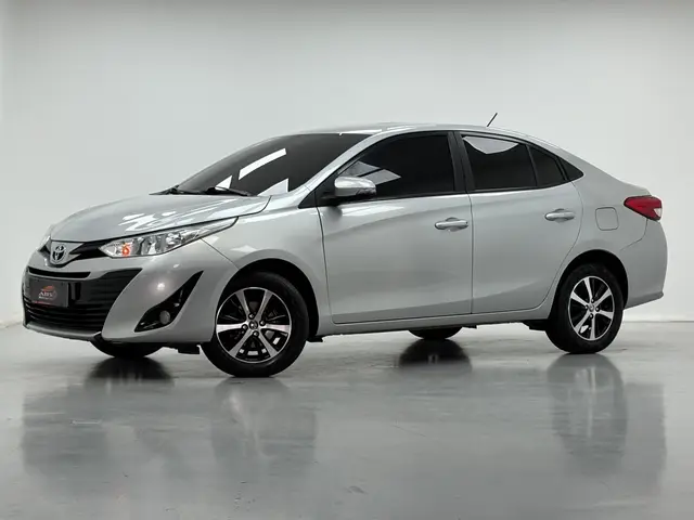 Carro Toyota Yaris Sedan 2019 1.5 XL CVT (Flex)