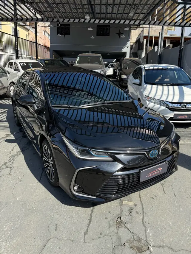 Carro Toyota Corolla 2022 Altis Premium Hybrid 1.8 (Flex) (Aut)