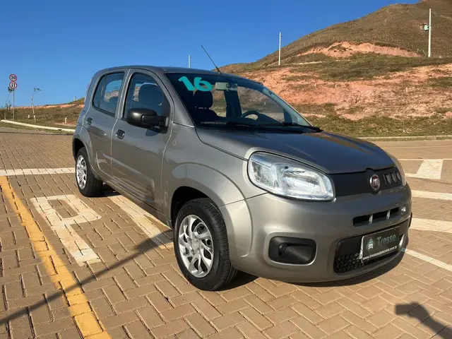 Carro Fiat Uno 2016 Attractive 1.0 (Flex) 4p