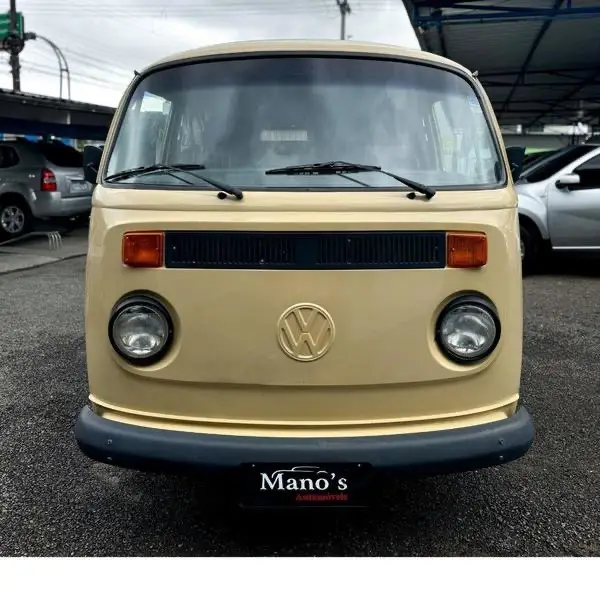 Carro Volkswagen Kombi 1989 Standard 1.6 (nova série)