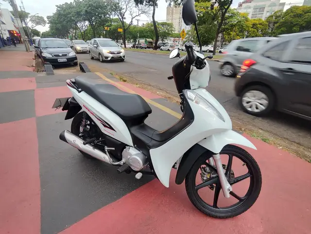 Moto Honda Biz 125i 2015 EX