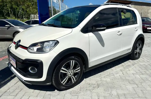 Carro Volkswagen Up! 2020 1.0 Xtreme 170 TSI (Flex)