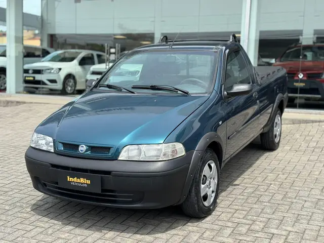 Carro Fiat Strada 2002 Working 1.6 16V