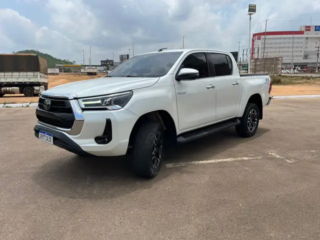Carro Toyota Hilux Cabine Dupla 2021 SRX 2.8 TDI CD 4x4 (Aut)