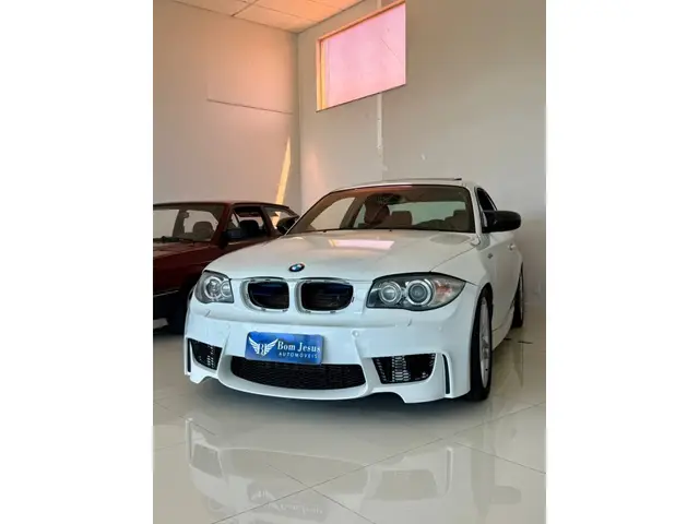 Carro BMW 135i 2011 135i Coupé (Aut)