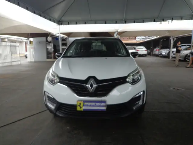 Carro Renault Captur 2019 Life 1.6 16v SCe CVT (Flex)