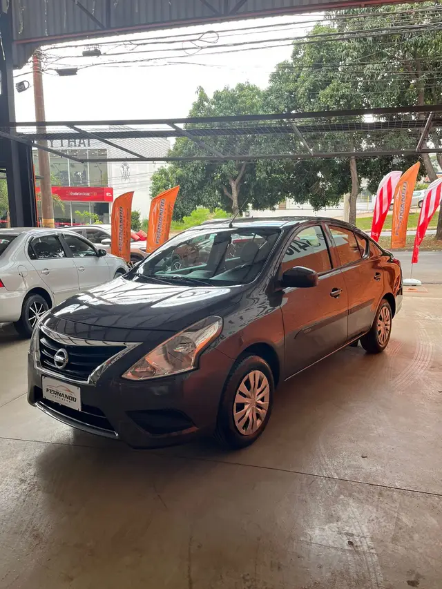 Carro Nissan Versa 2020 1.0 12V (Flex)