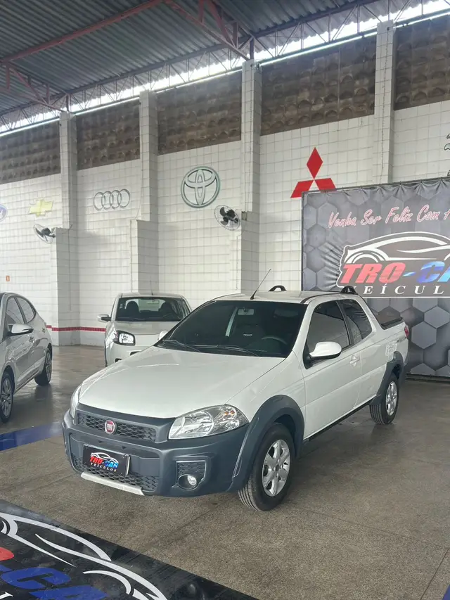 Carro Fiat Strada 2020 Freedom 1.4 CD (Flex)