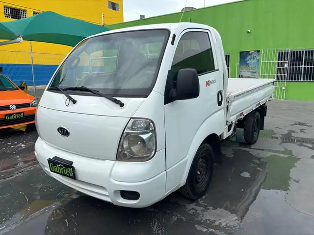 Carro Kia Bongo 2011 2.5 DLX 4X2 c simples RD TURBO