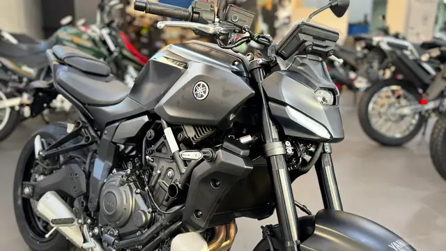 Moto Yamaha MT-07 2026 Connected