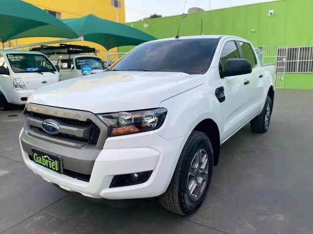Carro Ford Ranger Cabine Dupla 2017 Ranger 2.2 TD XLS CD 4x4 (Aut)