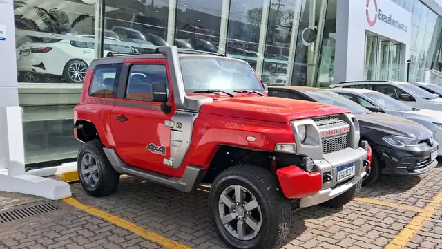 Carro Troller T4 2017 3.2 Diesel XLT 4x4