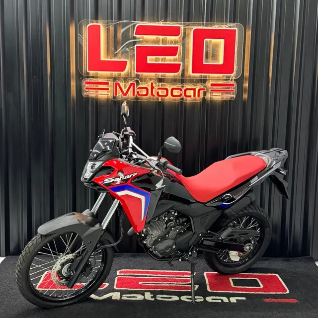 Moto Honda XRE Sahara 300 2026 Rally